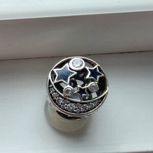 Pandora Vintage Night Sky charm